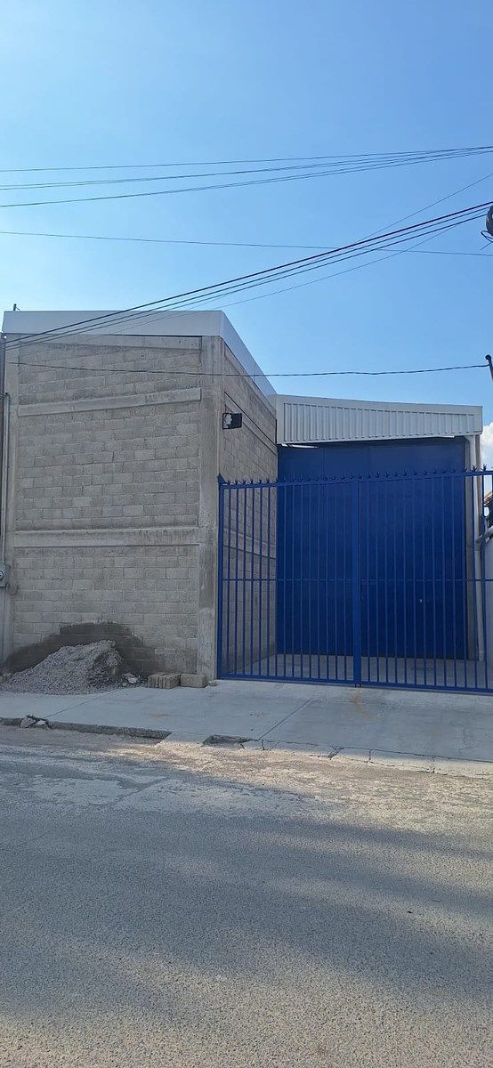 Acceso a camión torton, foto 1 de 11