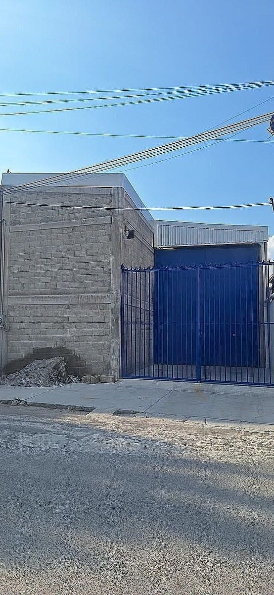Acceso a camión torton, foto 2 de 11