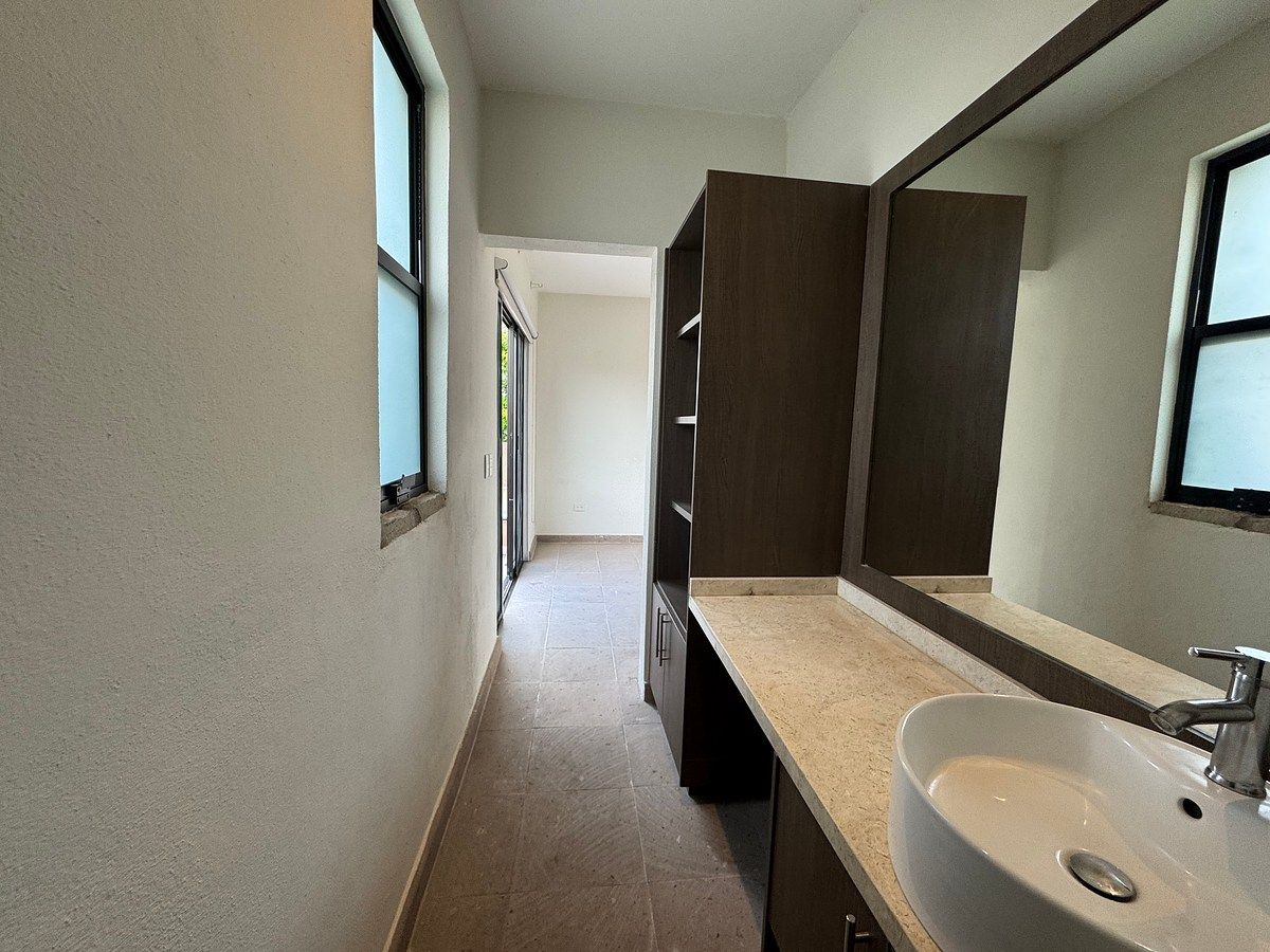 House in Gated Community in Independencia, San Miguel de Allende, photo 28 of 35