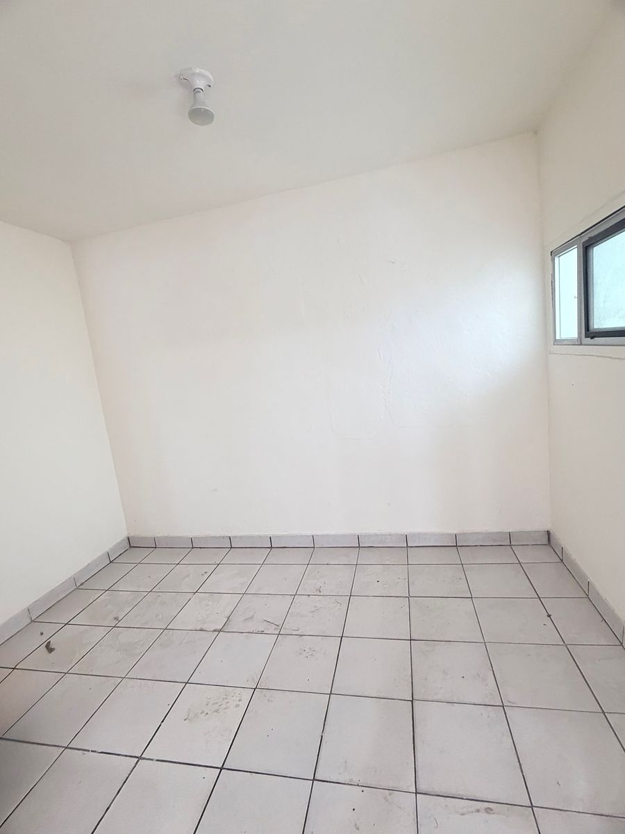 Casa en Urbiquinta Marsella, Tijuana, foto 5 de 22