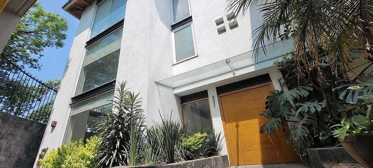 CASA À VENDA COM ÓTIMA LOCALIZAÇÃO EM JARDINES DE LA MONTAÑA, TLALPAN!!, foto 1 de 50