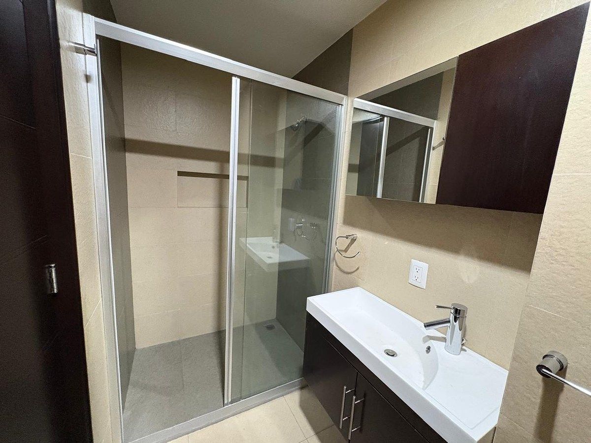 BAÑO 2, foto 10 de 22