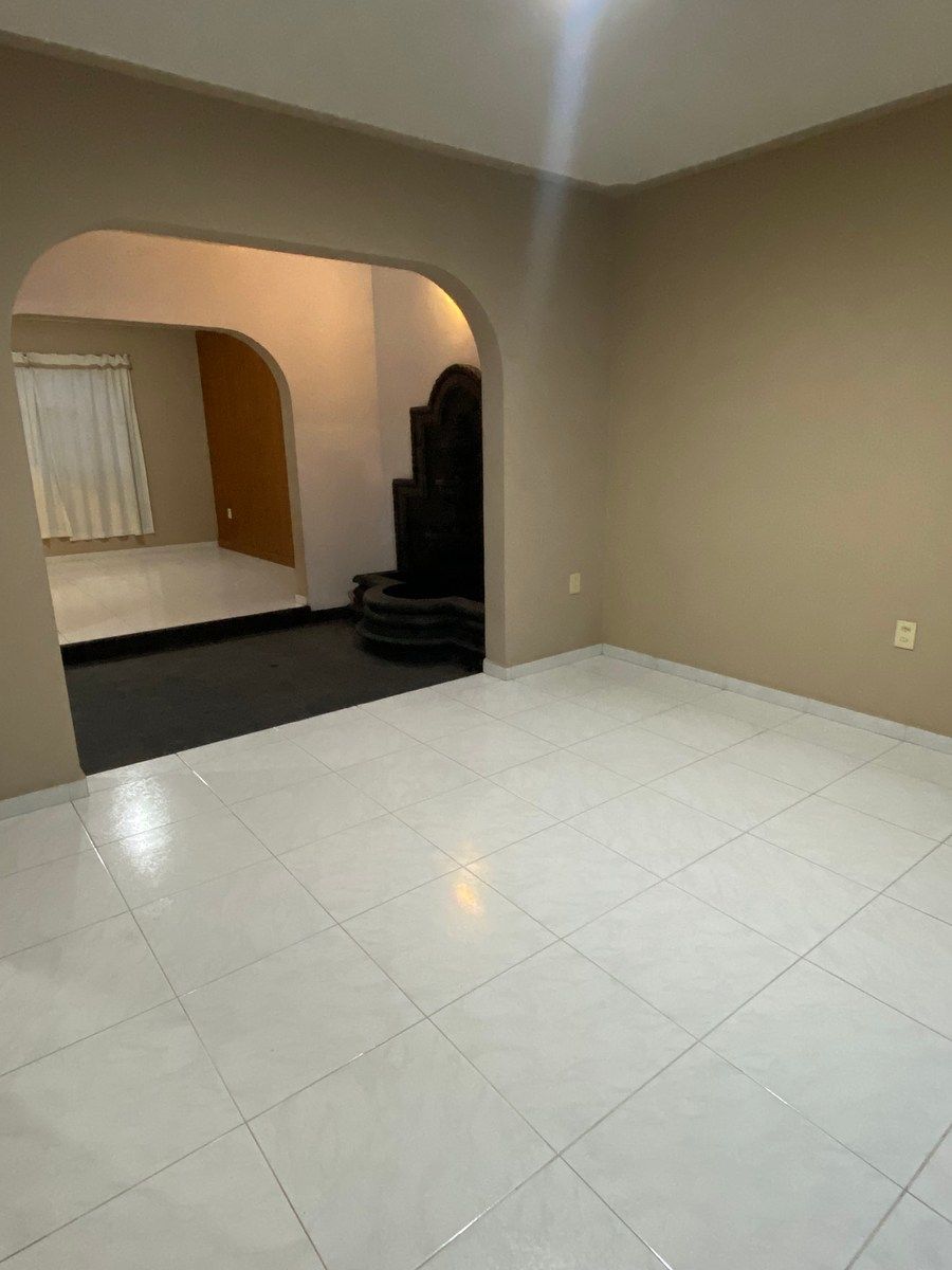 House in Gated Community in Claustros del Sur, Querétaro, photo 4 of 50