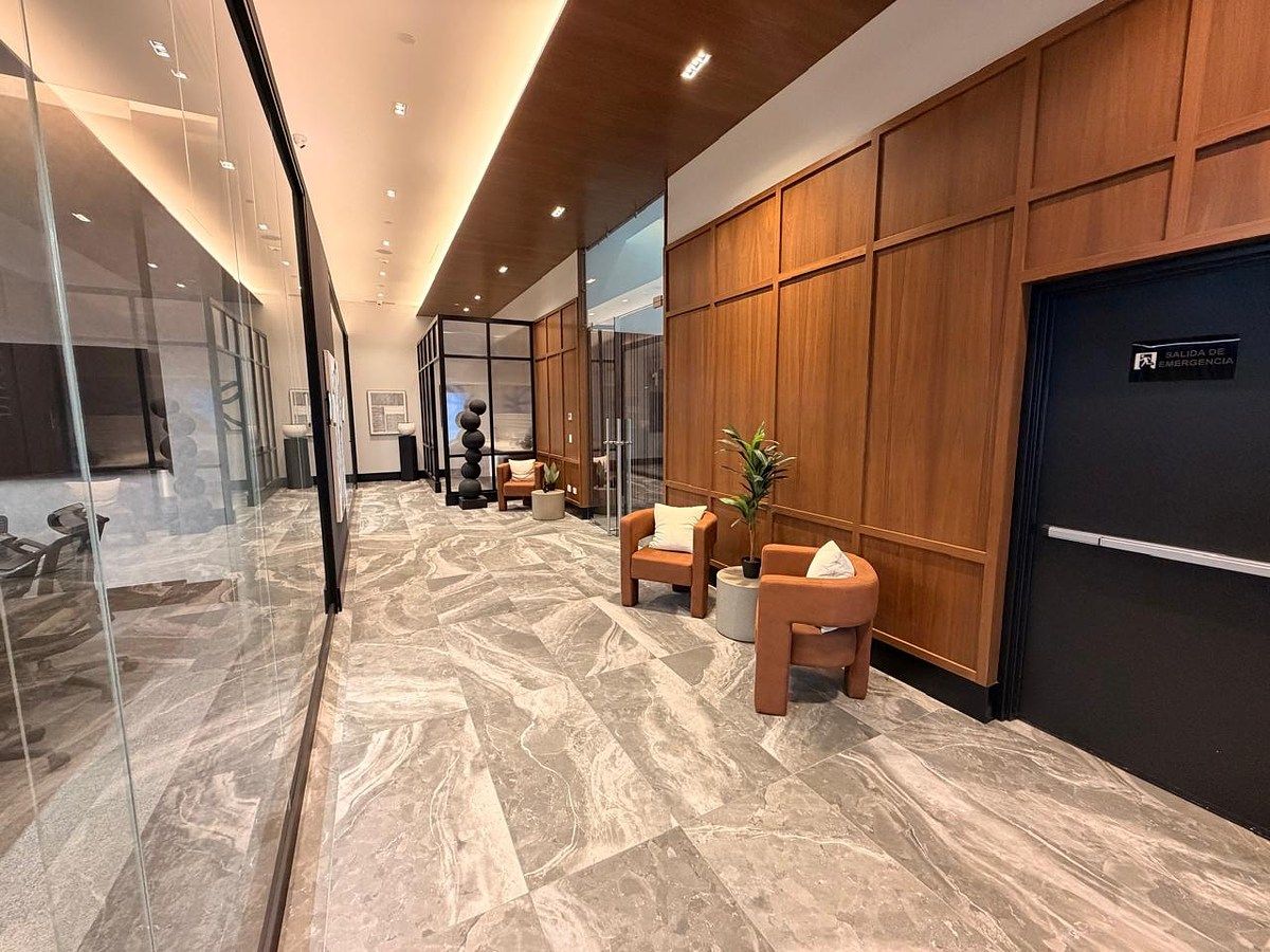 Sala Comercial em Rincón de Santa María, Monterrey, foto 2 de 20