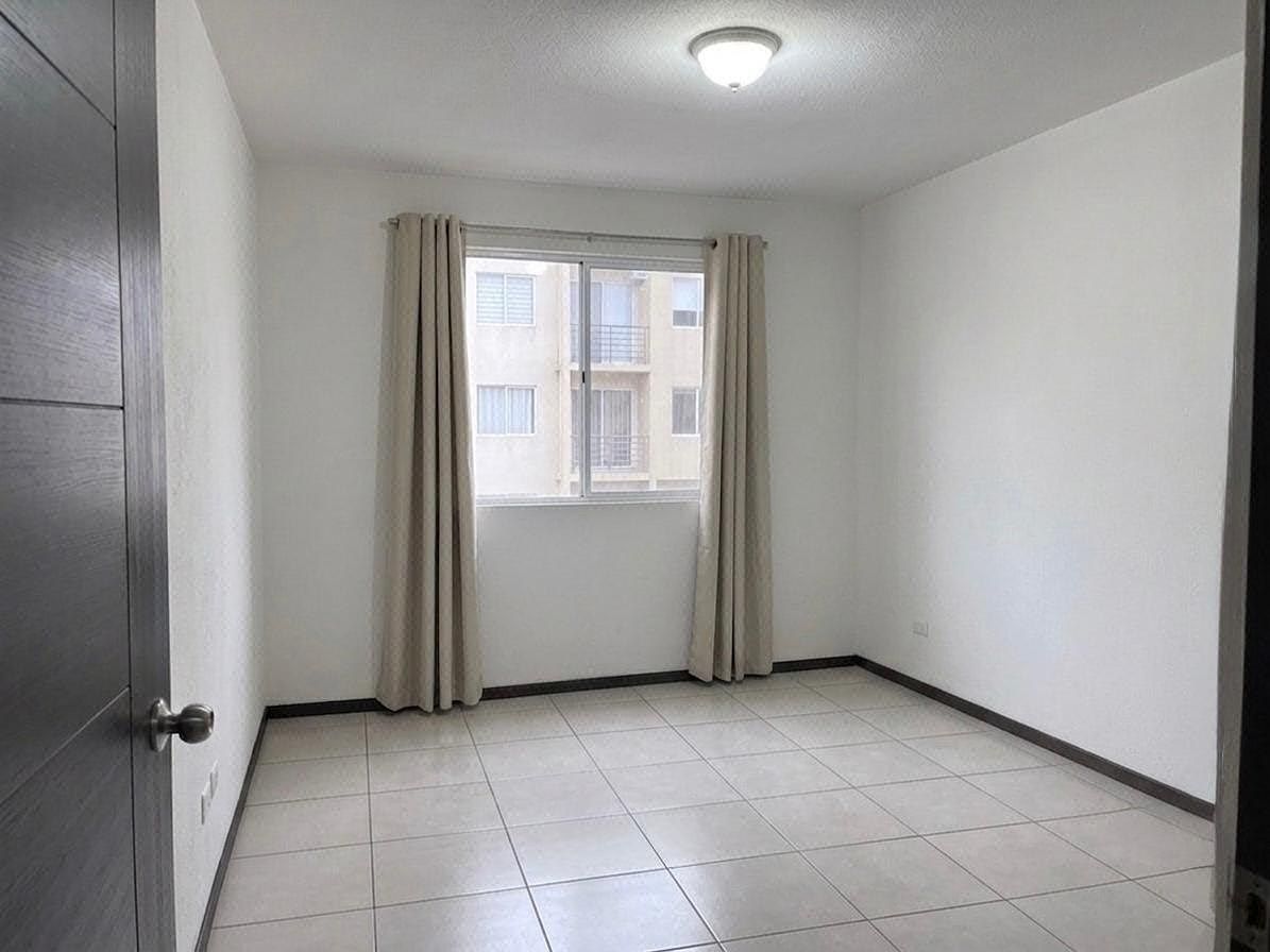 Apartamento en VENTA - zona 11 - Image 1