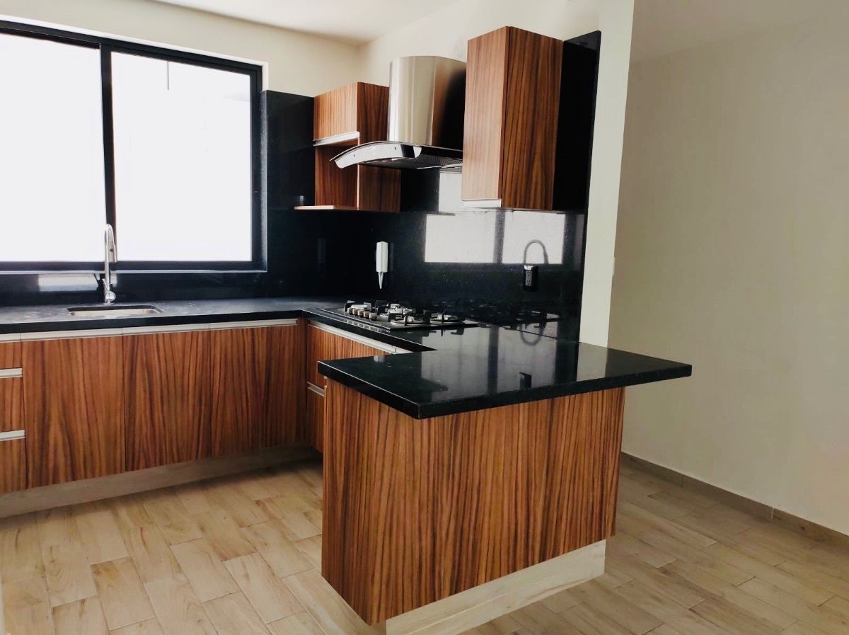 Department for Rent in Acacias, photo 1 of 32
