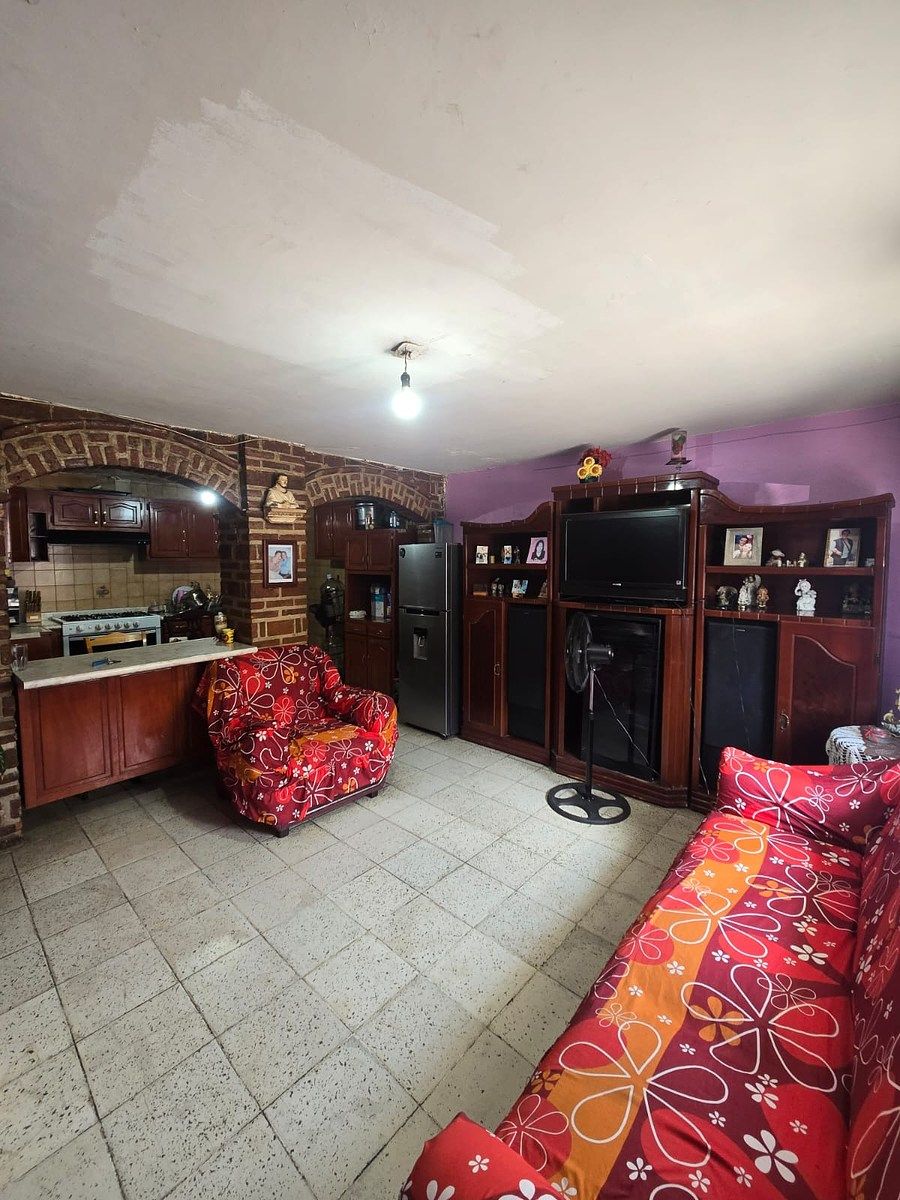 Casa em Circunvalación Belisario, Guadalajara, foto 2 de 12