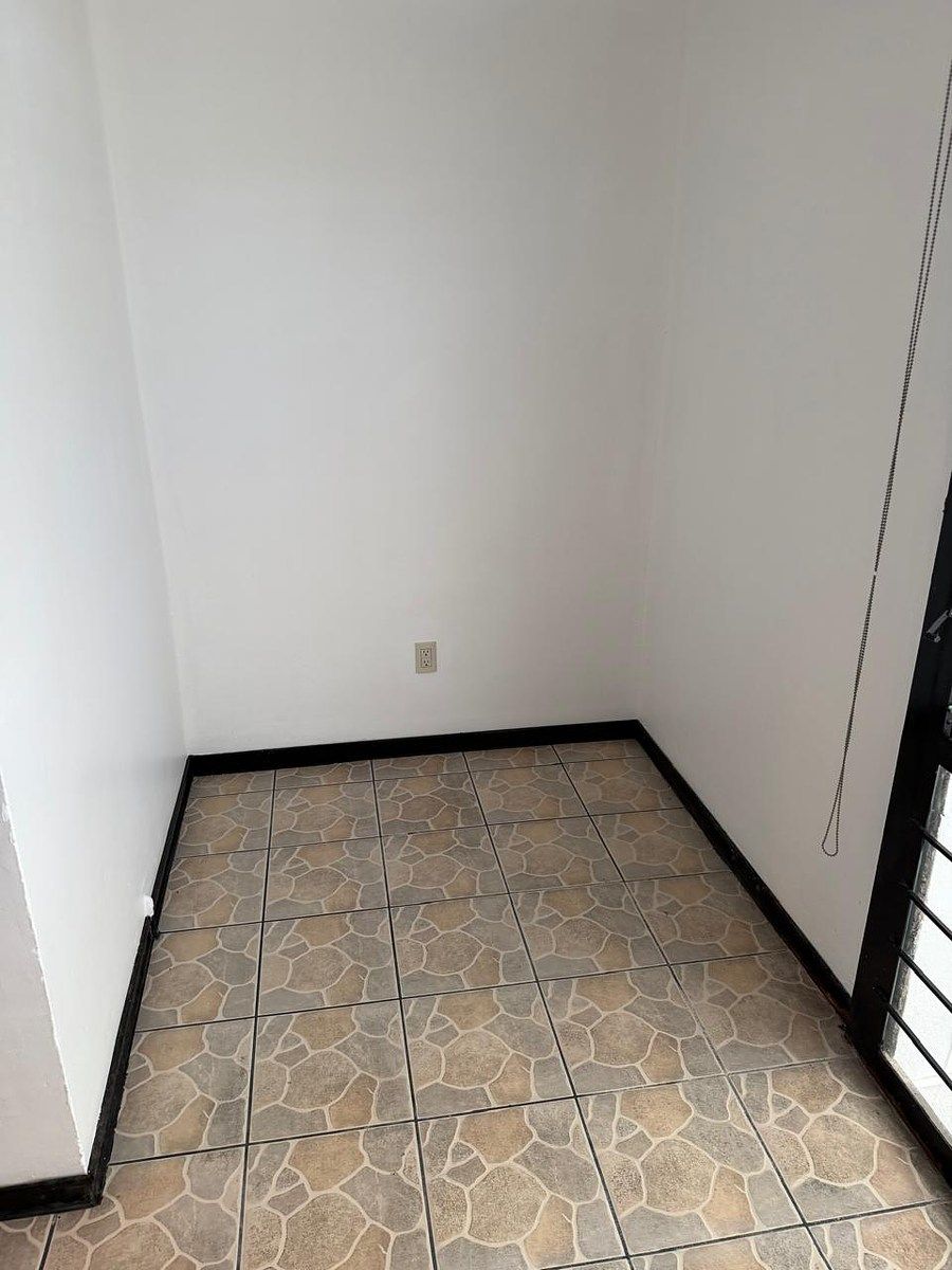 Casa em Centro Historico, Morelia, foto 13 de 14