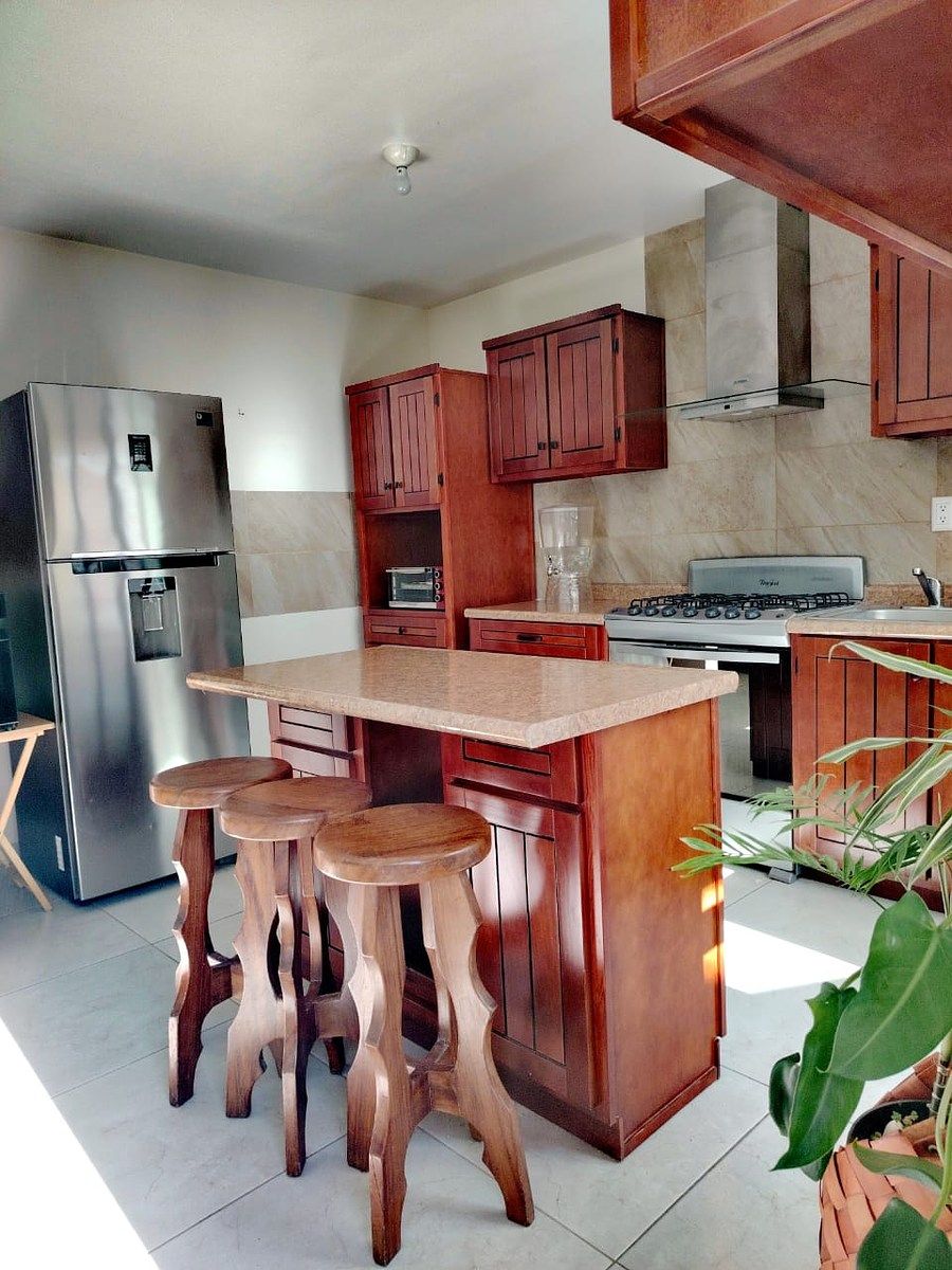 Casa amueblada en renta en Catara Pozos 2 recs 1.5 baños, jardin, foto 1 de 15