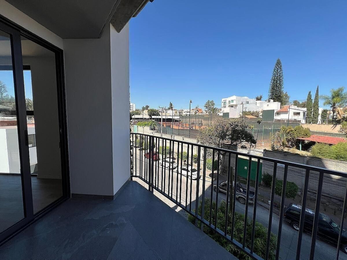 Departamento en Jardines de La Patria, Zapopan, foto 11 de 27