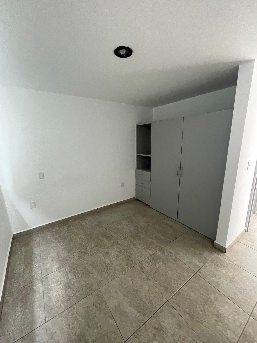 Casa em Fraccionamiento El Mirador, El Marqués, foto 8 de 13
