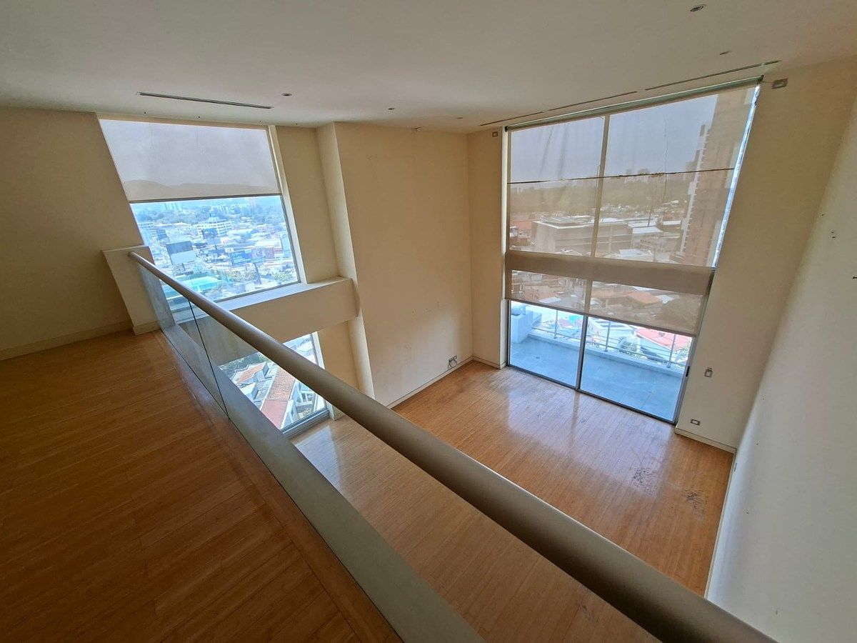 Zona 10 | Apartamento de 222 m² en Venta | Edificio Atrium - Image 5