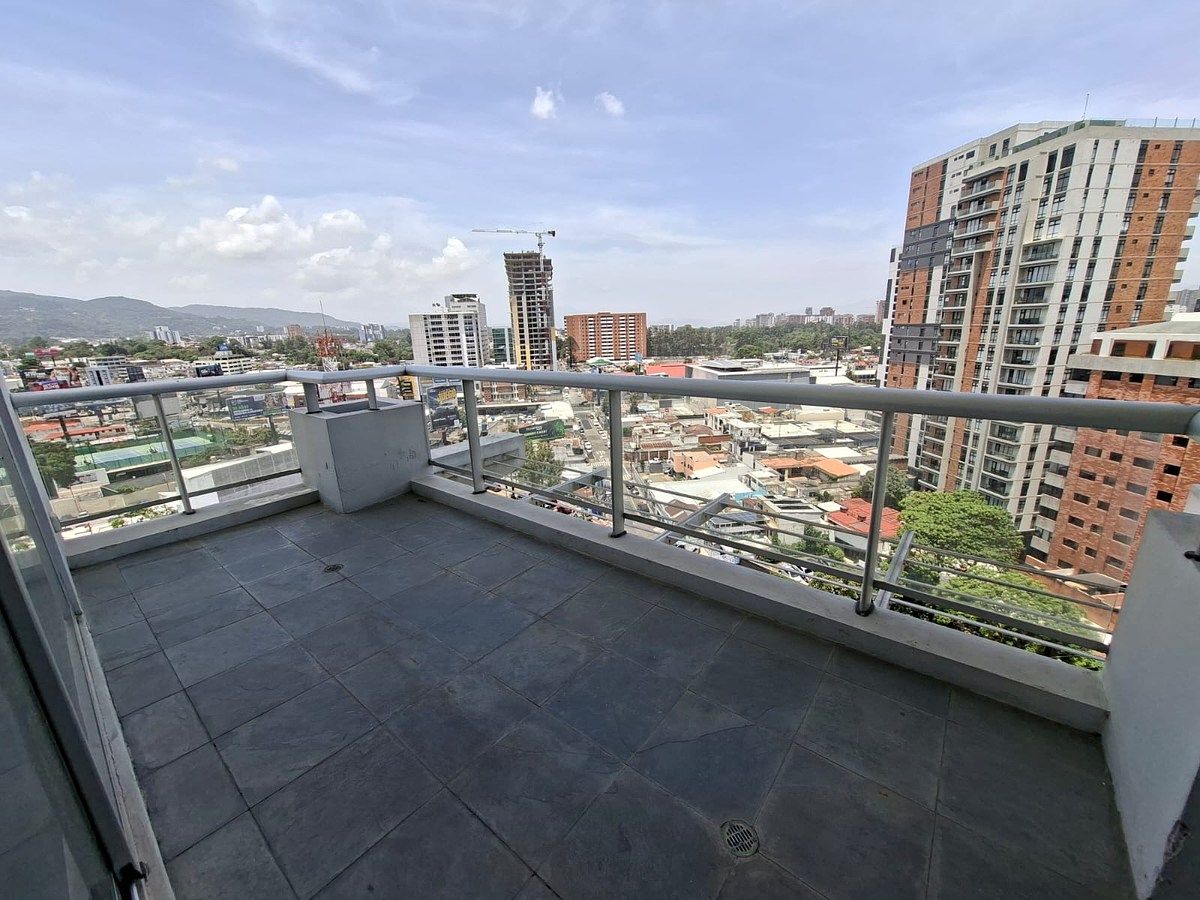 Apartamento en Zona 10, Guatemala, foto 9 de 16