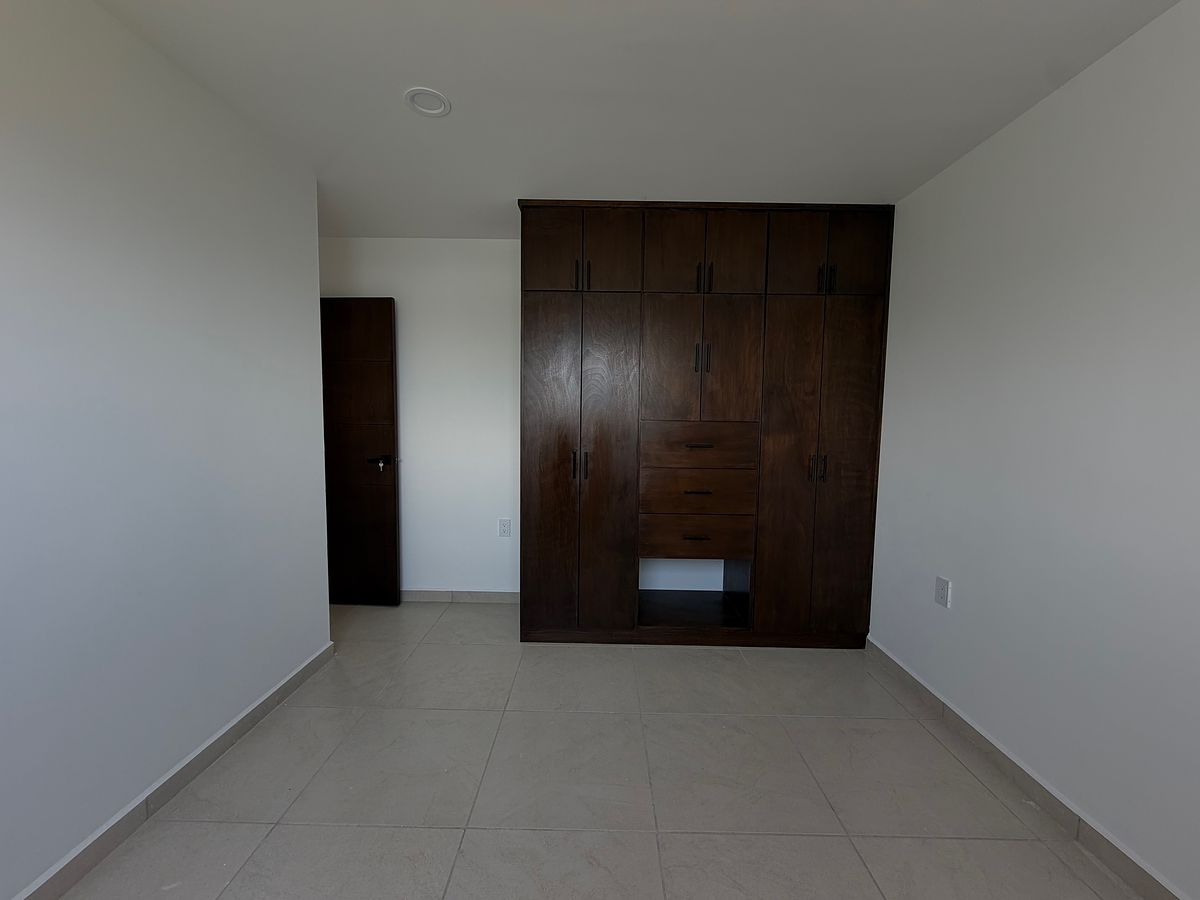 Casa em Ciudad Meseta, Querétaro, foto 18 de 36