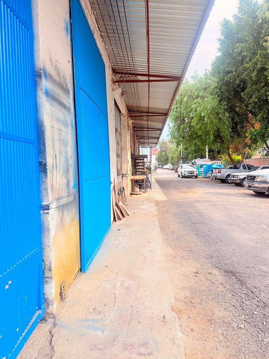 Bodega comercial en El Pueblito, Corregidora, foto 2 de 6