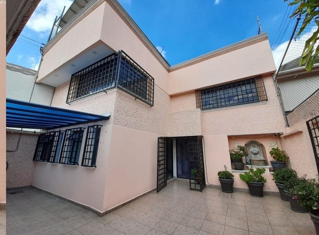 Casa en Venta en Hacienda de Echegaray, Naucalpan, foto 1 de 17
