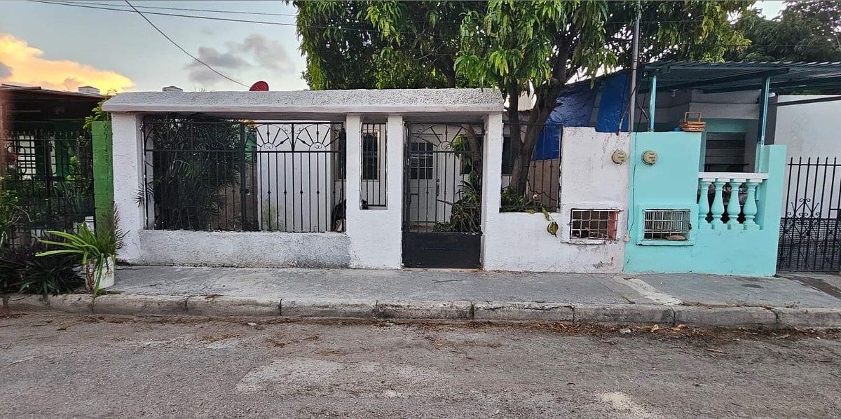 CASA À VENDA 2 QUARTOS FRAC.NORA QUINTANA, PERTO DO PERIFÉRICO (AVC-2861), foto 1 de 10