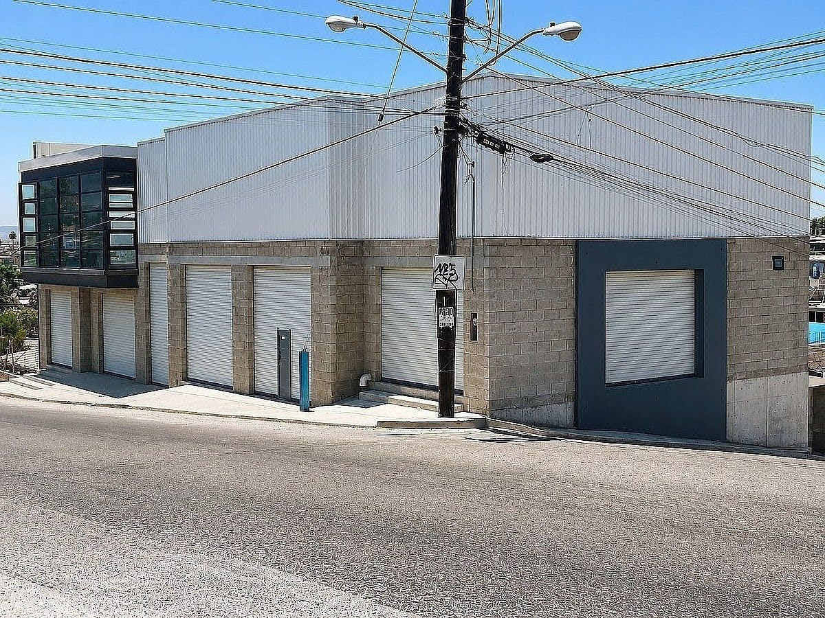 Commercial Storage Unit in Buenos Aires Sur, Tijuana, photo 3 of 9
