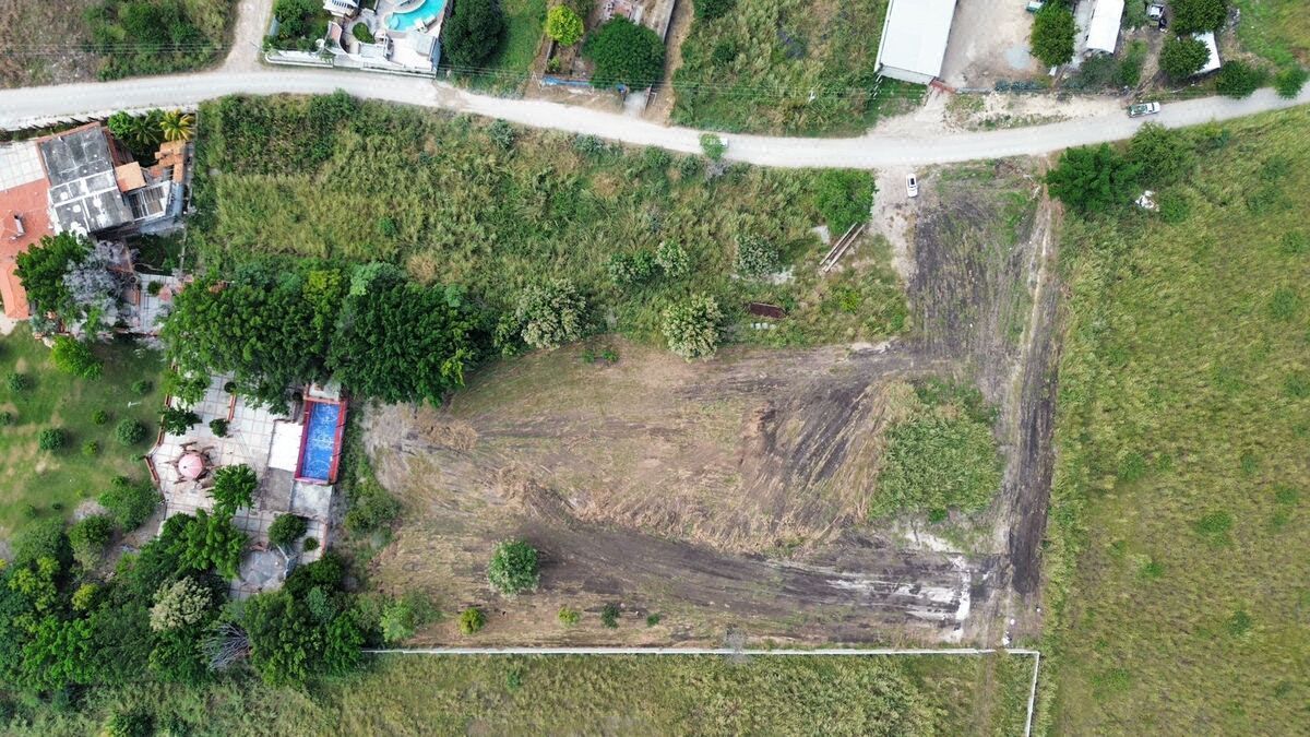 Se Vende Terreno en Campiñas Villa Residencial