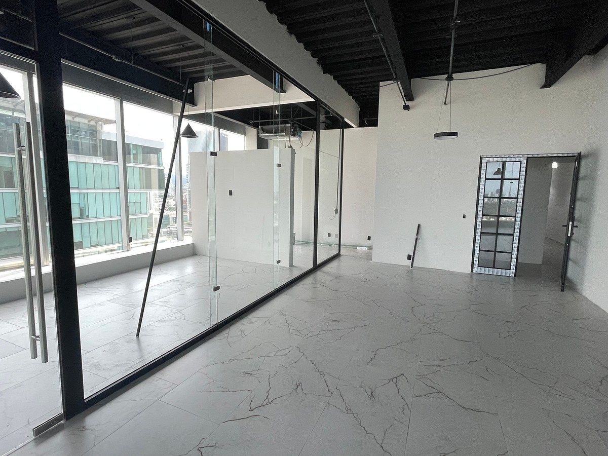 Oficina en Puerta de Hierro, Zapopan, foto 7 de 23