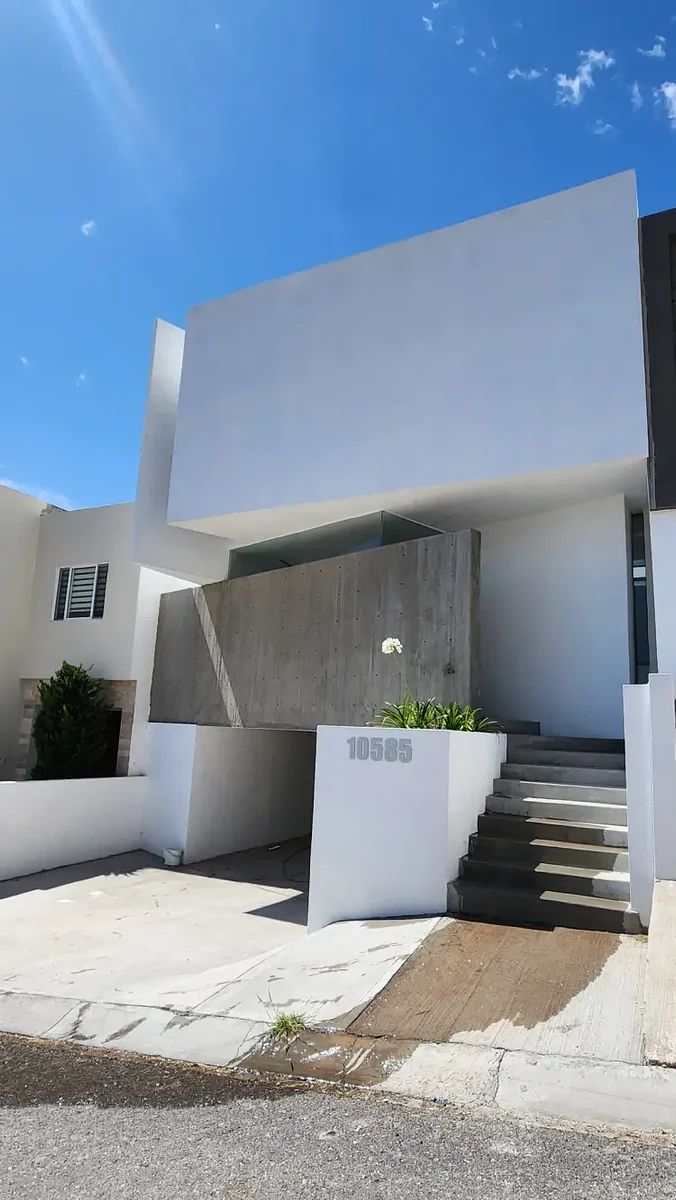 House in Valdivia Residencial, Chihuahua, photo 2 of 14