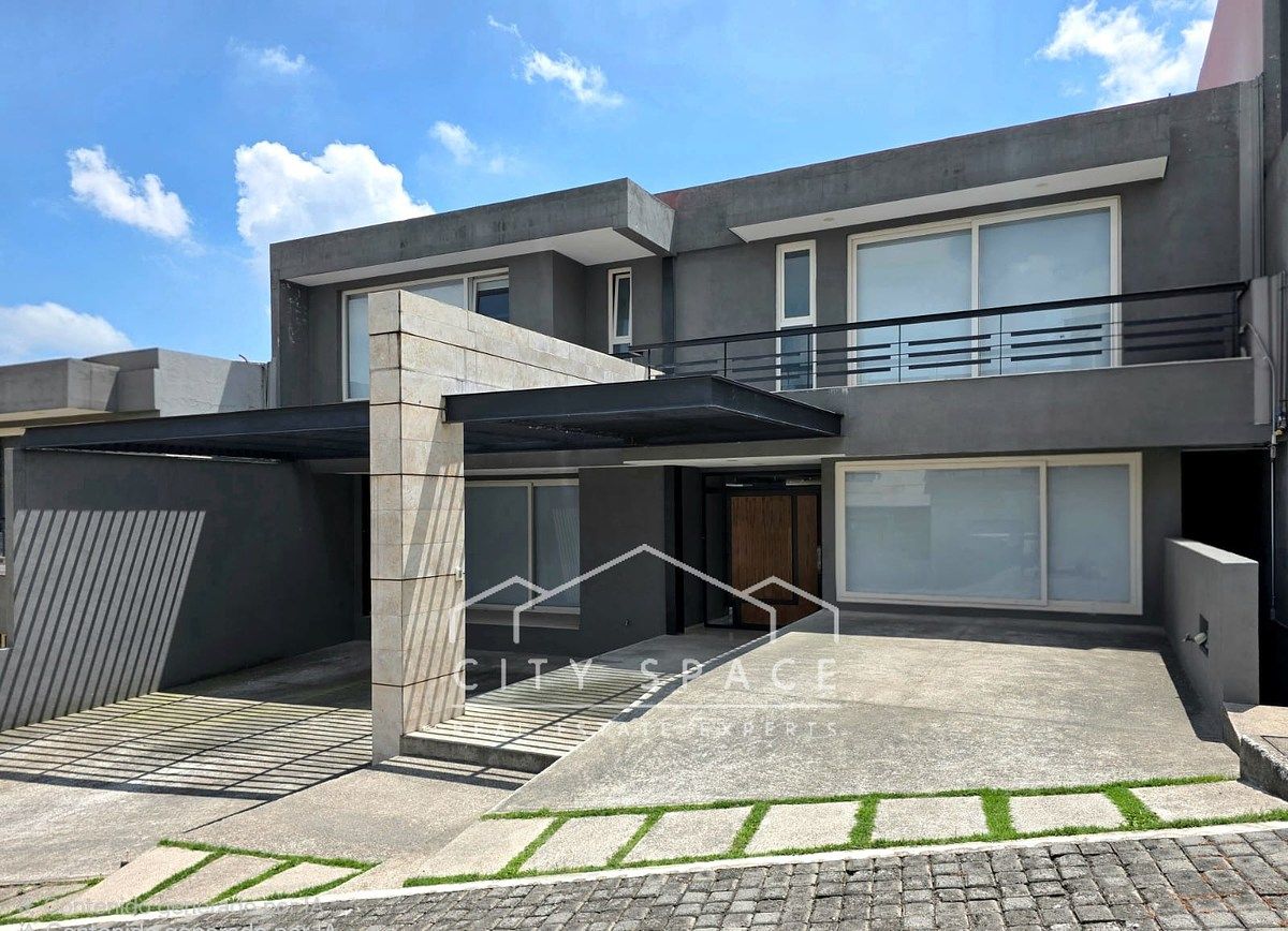 Casa em Condado de Sayavedra, Atizapán de Zaragoza, foto 3 de 31