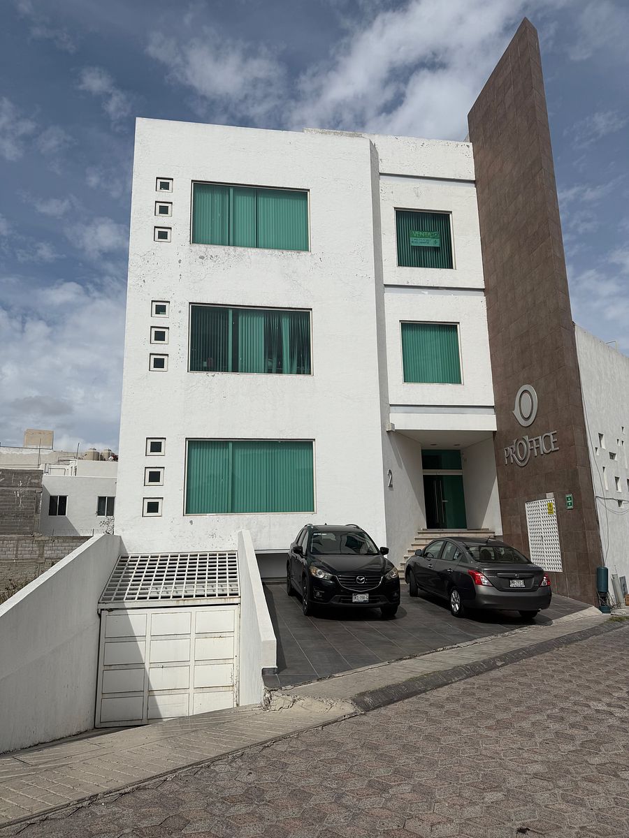 Edificio en Milenio III, Querétaro, foto 4 de 14