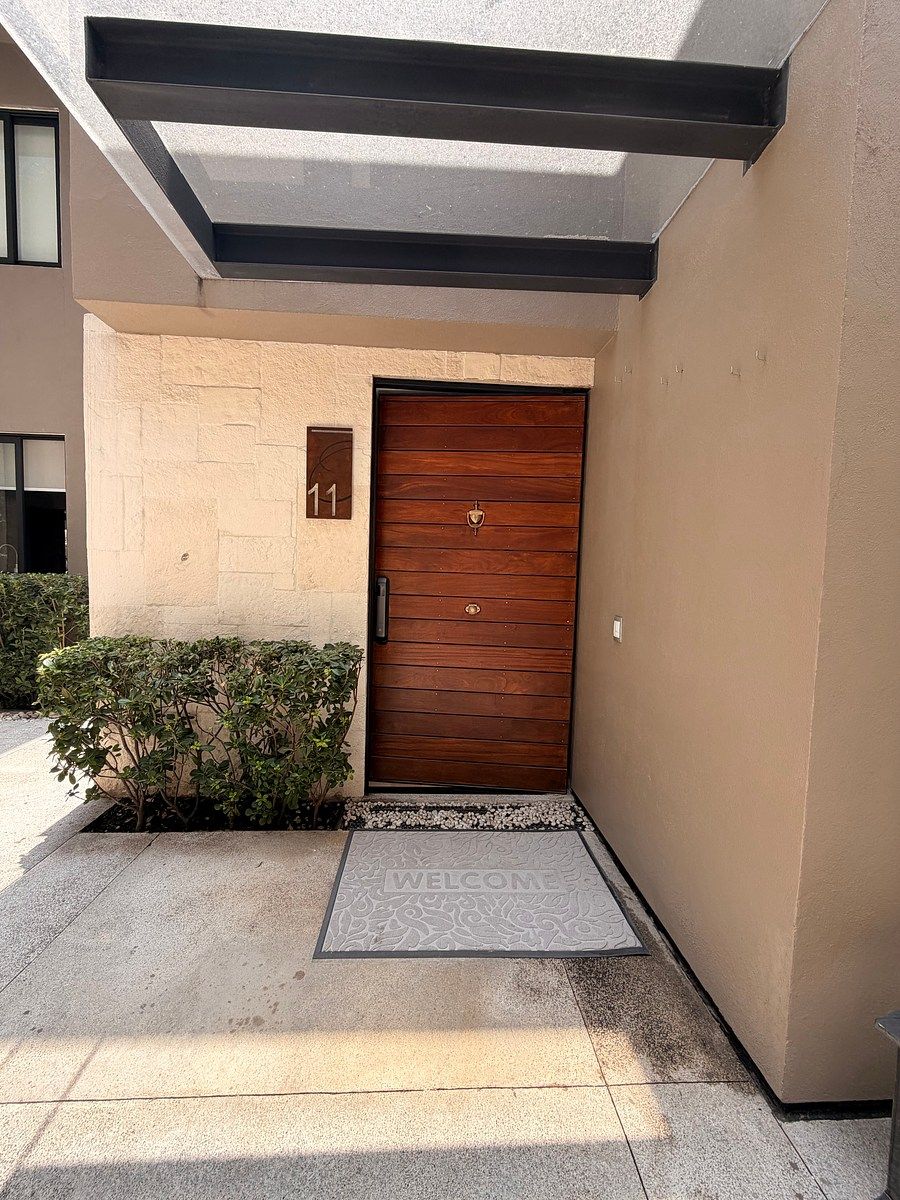 Casa de Luxo em Comunidade Privada Exclusiva no Lomas Country Club À VENDA, foto 1 de 28