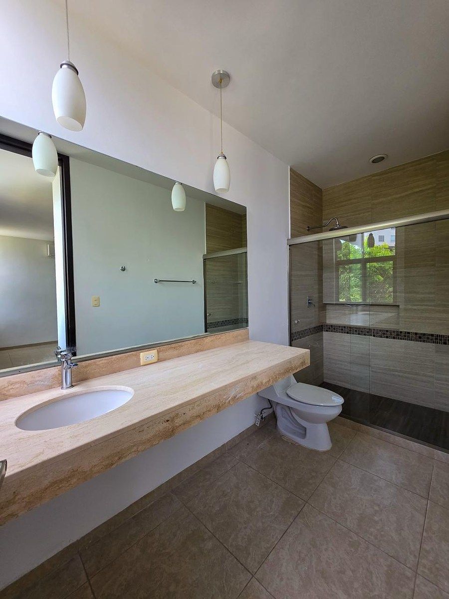 Baño Cuarta Recámara, foto 17 de 18