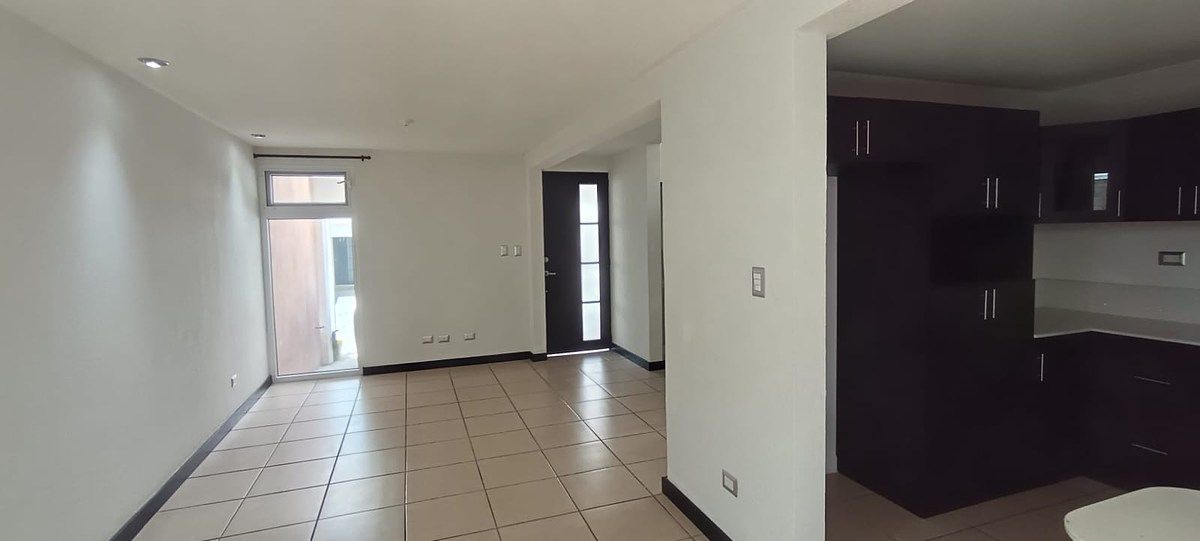 Casa en ALQUILER en Alto de Village km 25 Carretera a El Salvador, foto 1 de 46