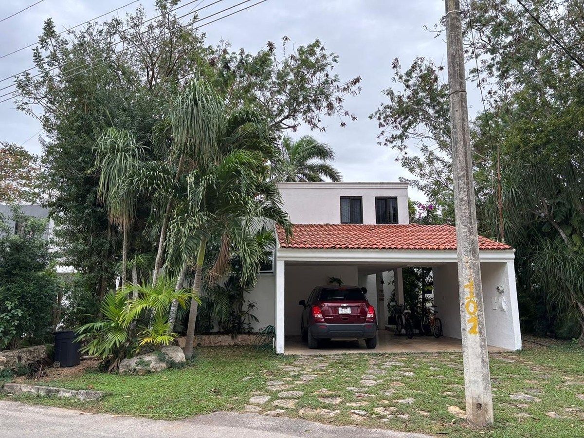 Fachada, foto 1 de 15