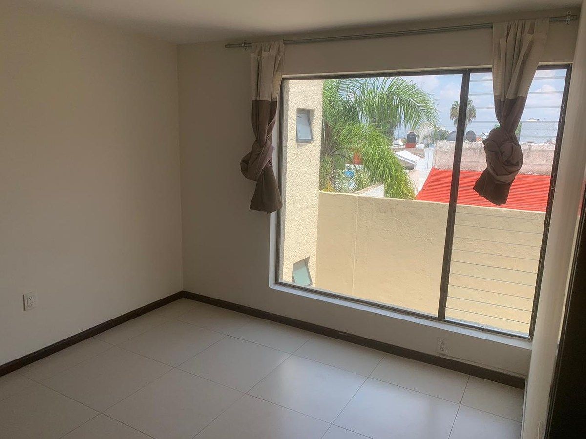 Apartment in Rinconada de La Victoria, Guadalajara, photo 10 of 17