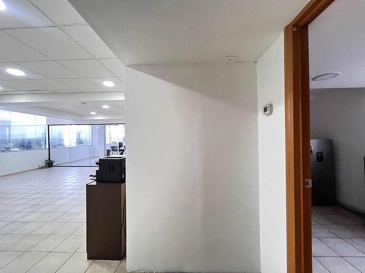 Sala Comercial em Chapalita, Guadalajara, foto 9 de 13