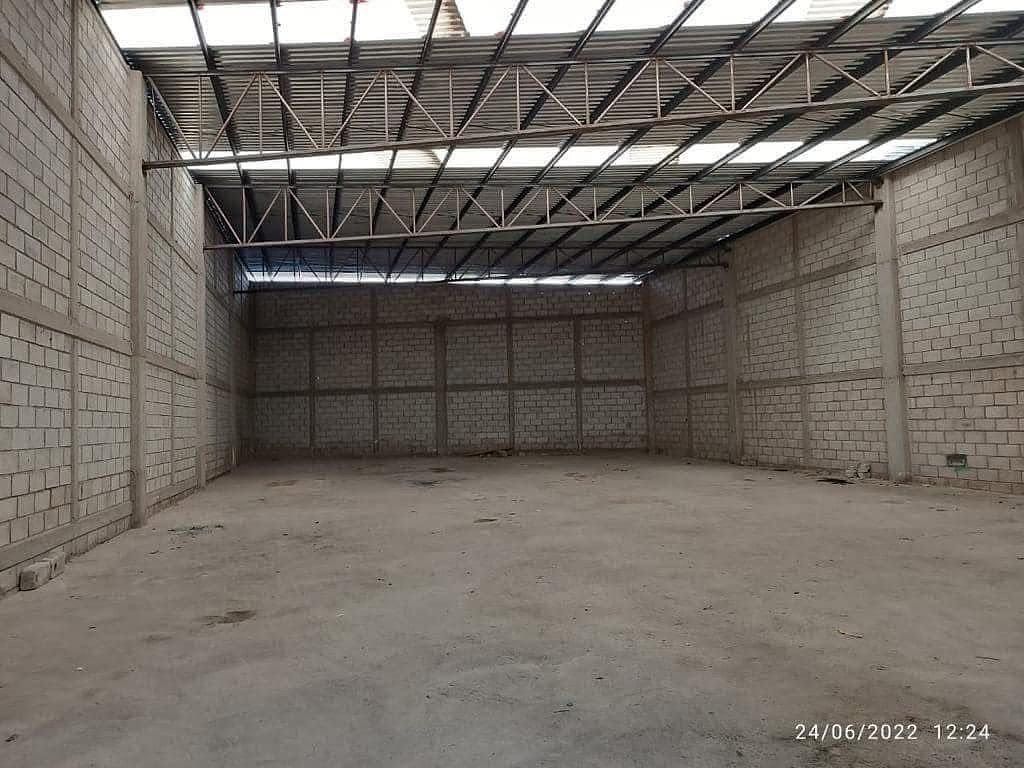 Bodega comercial en Cumbres de Conín, El Marqués, foto 4 de 5