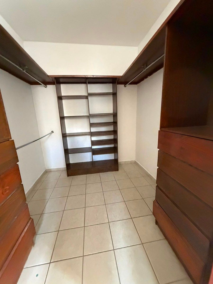 Casa en Del Paseo Residencial, Monterrey, foto 13 de 15