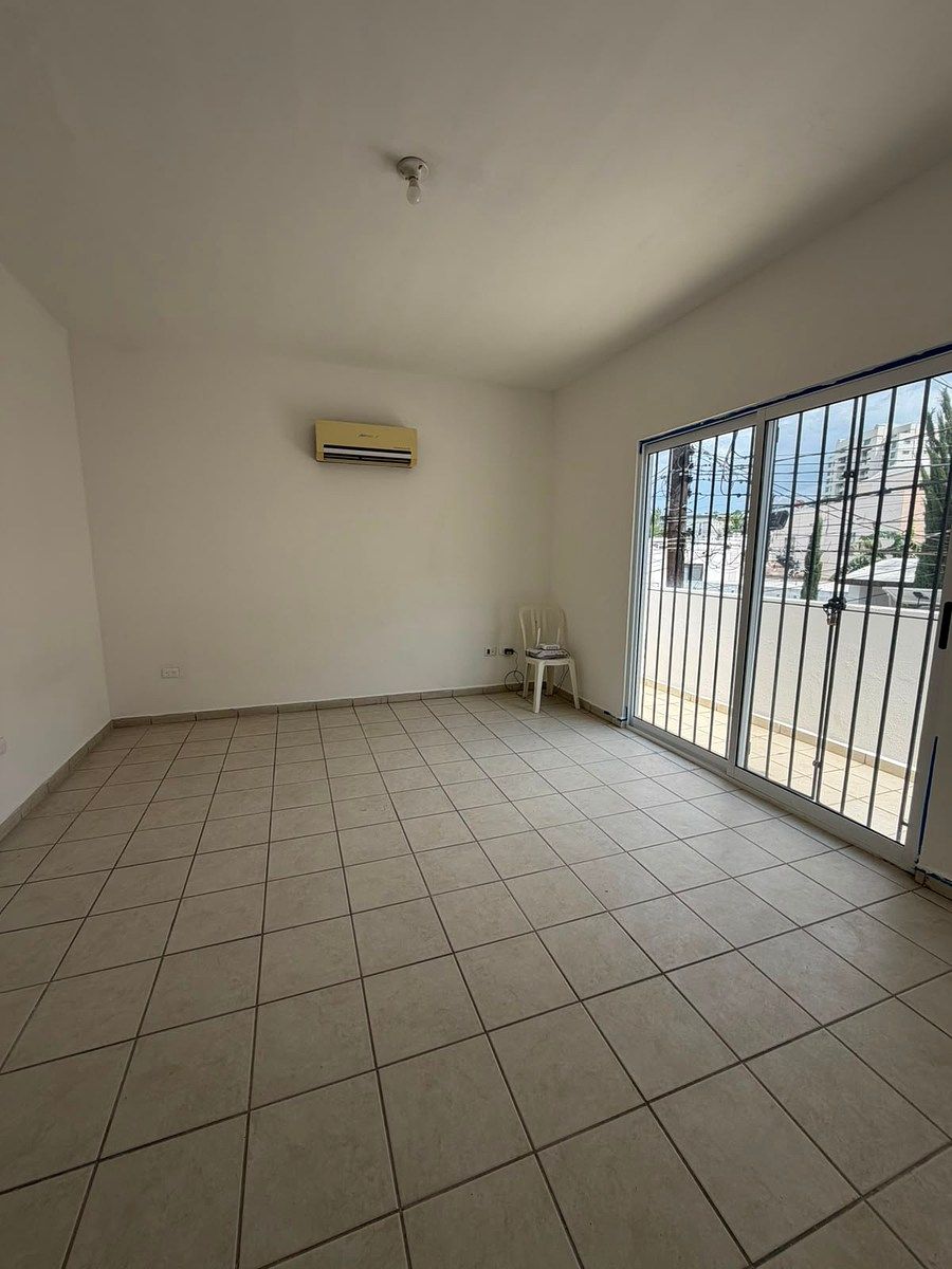 Casa en Del Paseo Residencial, Monterrey, foto 3 de 15
