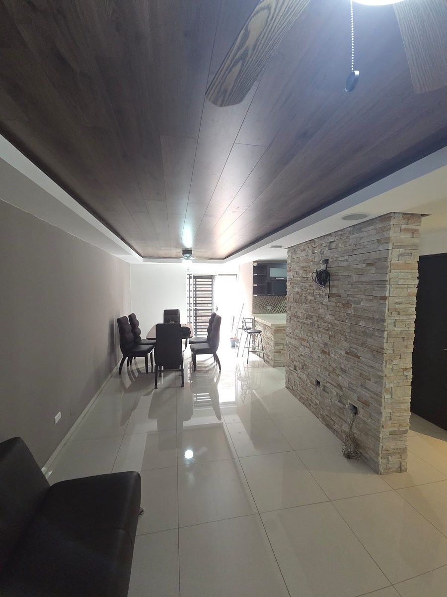 Casa en Cerradas de Santa Rosa 1S 1E, Apodaca, foto 5 de 19