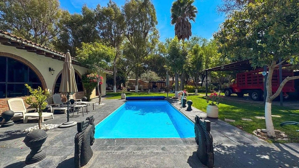 Rancho en venta o renta en Amazcala, foto 1 de 19