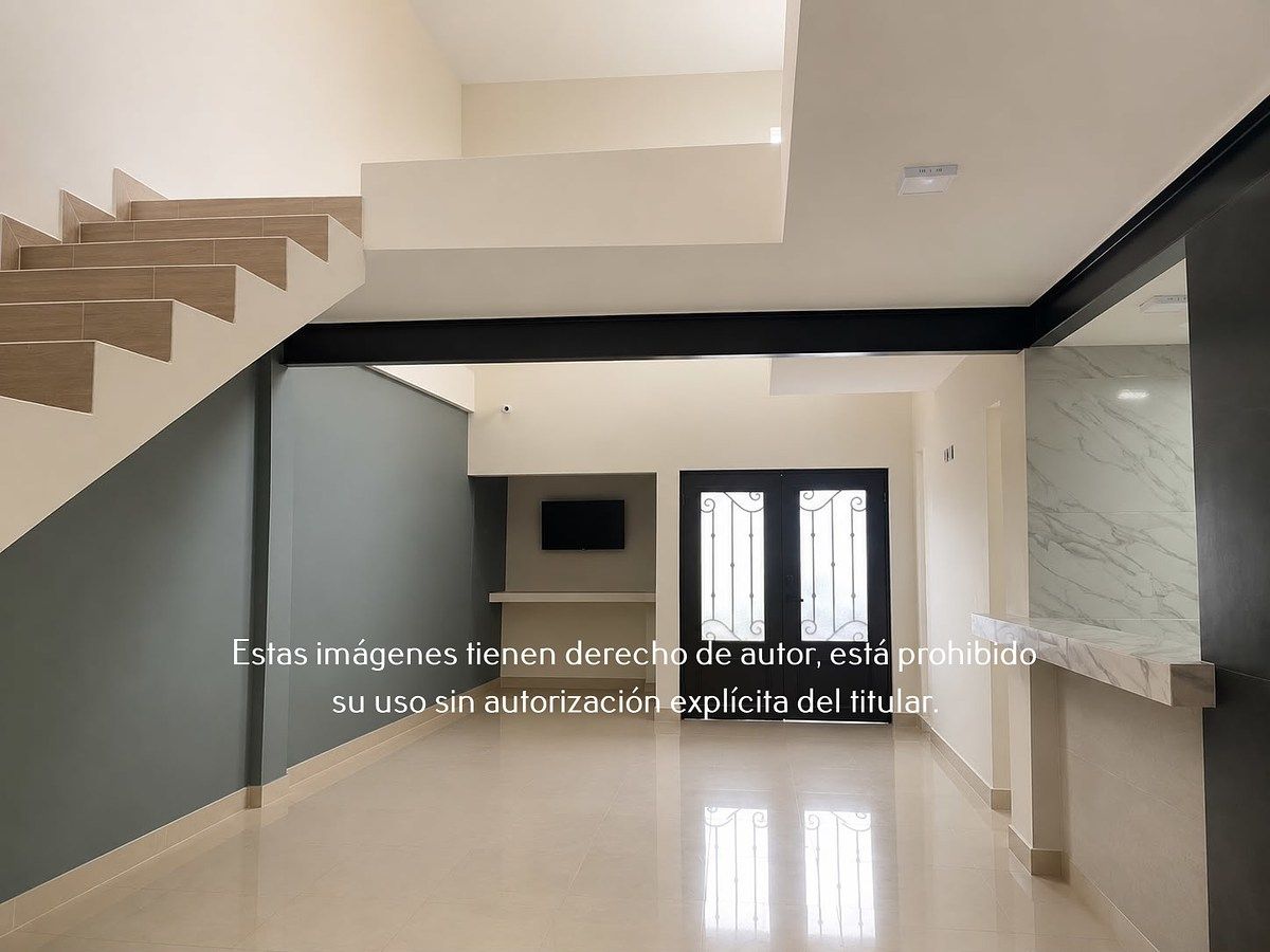 Casa em Industrias del Poniente, Santa Catarina, foto 2 de 20