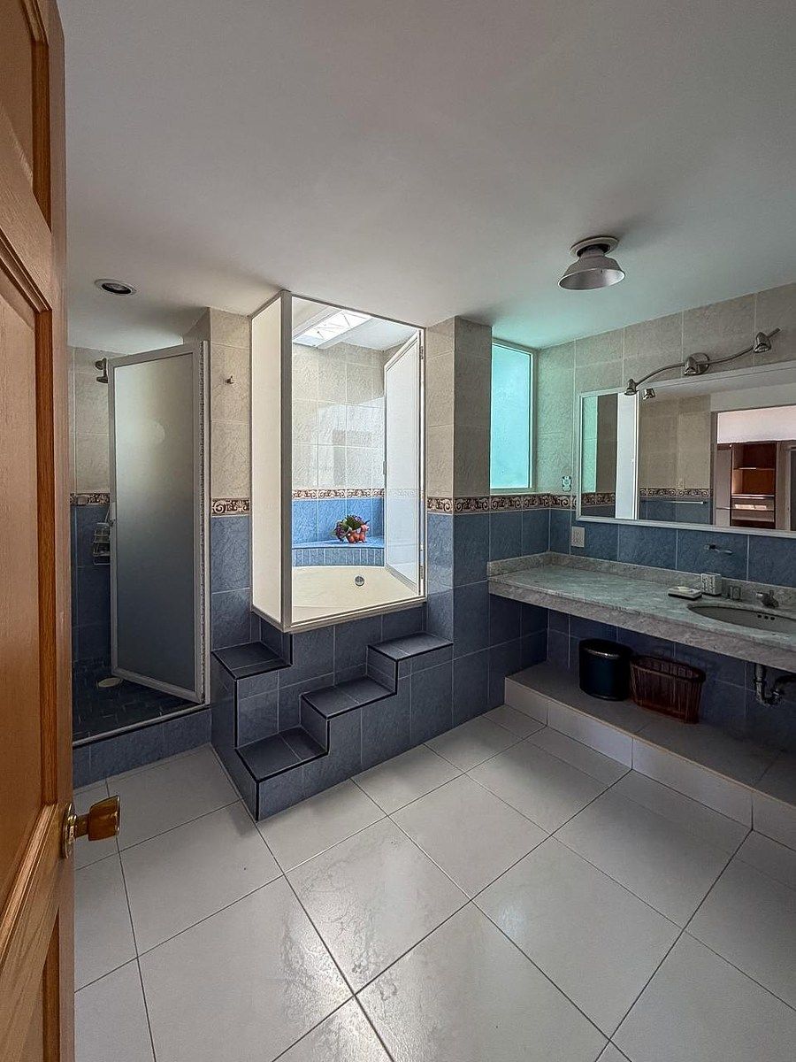 House in Jardines del Campestre, León, photo 14 of 25