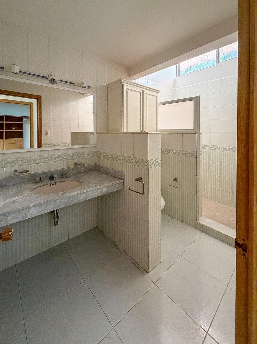 House in Jardines del Campestre, León, photo 18 of 25