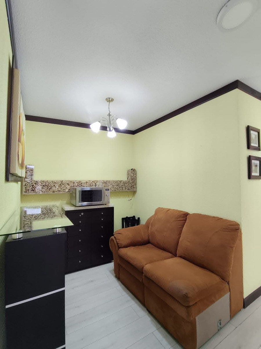 Sala de estar., foto 3 de 15