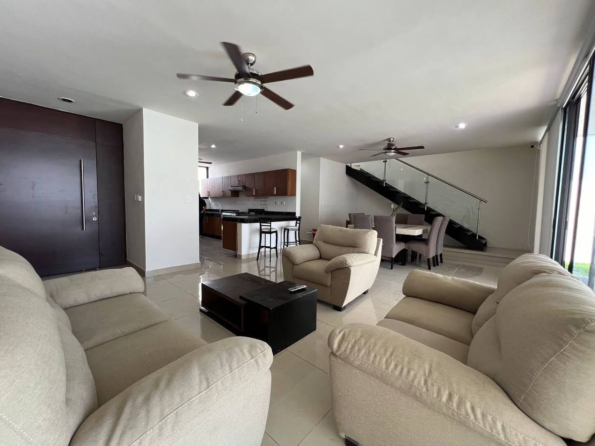 Casa en condominio en Cholul, Mérida, foto 3 de 20