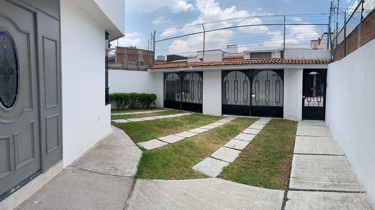 Casa em Colinas del Cimatario, Querétaro, foto 3 de 19