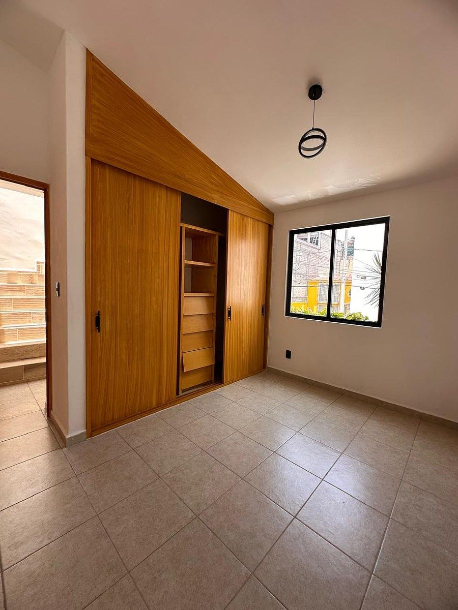 Casa em Lomas Lindas II Sección, Atizapán de Zaragoza, foto 7 de 26