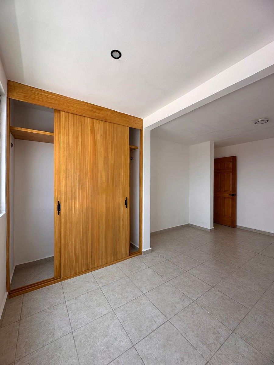 Casa em Lomas Lindas II Sección, Atizapán de Zaragoza, foto 9 de 26