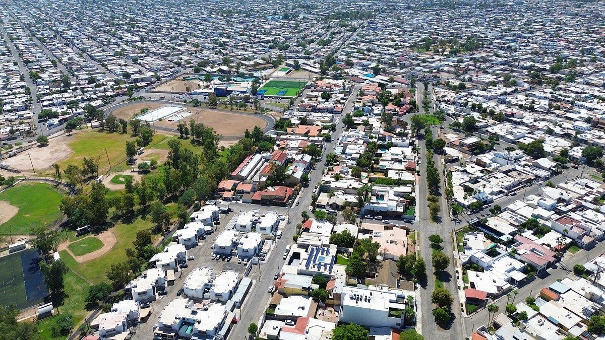 Casa em Los Pinos, Mexicali, foto 10 de 50