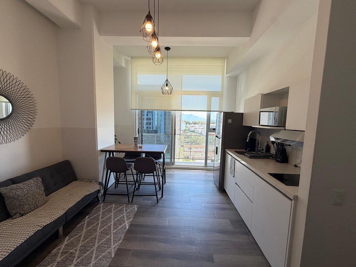 Apartamento en Venta – Edificio Narama, Zona 13 - Image 4