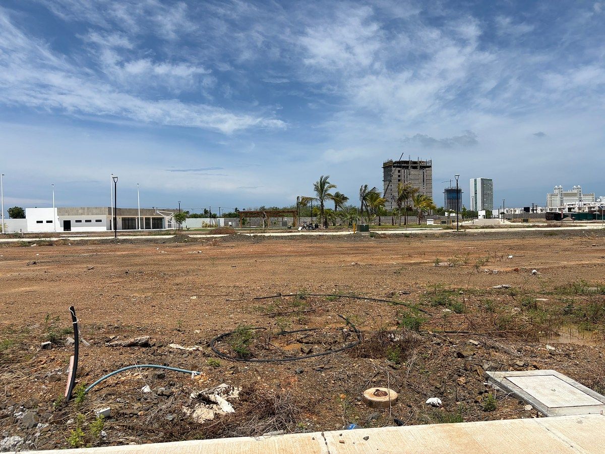 Lot in Sábalo Cerritos, Mazatlán, photo 2 of 5