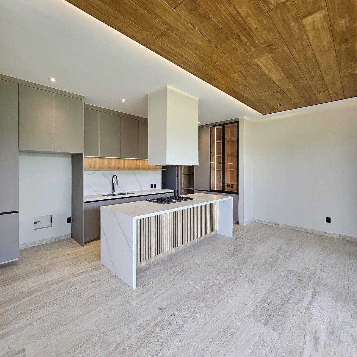 House in Gated Community in Lomas del Campanario Norte, Querétaro, photo 12 of 35
